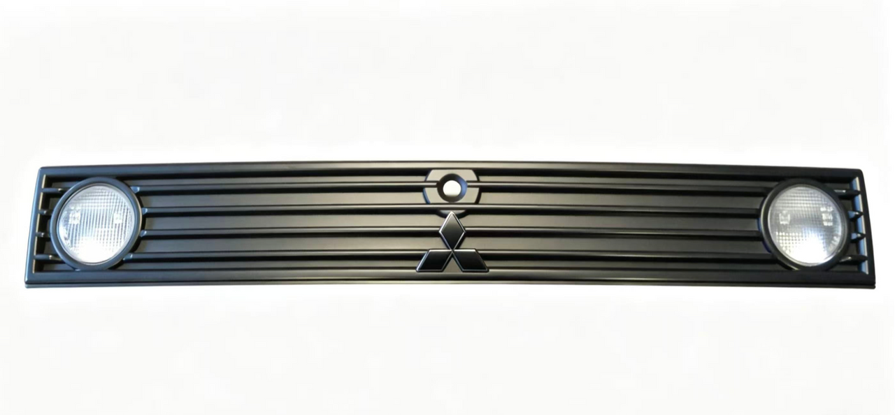 [Pre Order] 3000GT Rear Center Garnish Tail Light Finish Panel