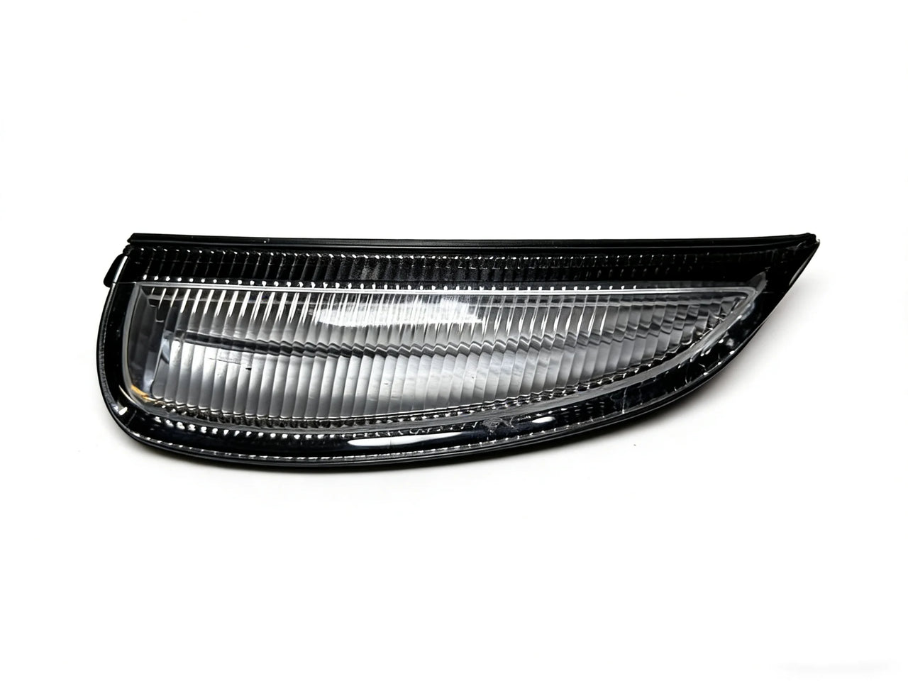 Mitsubishi 3000GT 91-93 LH+RH Front Bumper Snake Eyes